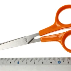 Fiskars F9891 Classic Hobbyschere 13 Fiskars F9891 Classic Hobbyschere -Koch Klingen Verkaufsgeschäft F9891 06 fiskars 9891 huishoudschaar d6